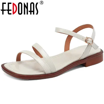FEDONAS, Классические лаконичные женские босоножки, Летняя офисная женская повседневная комфортная обувь из натуральной кожи на низком каблуке с узким ремешком
